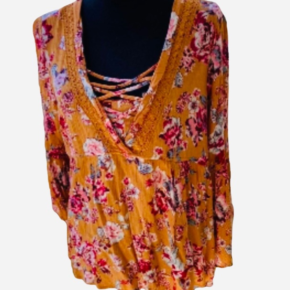 Signature Studio Blouse